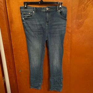 Torrid size 12 crop jeans